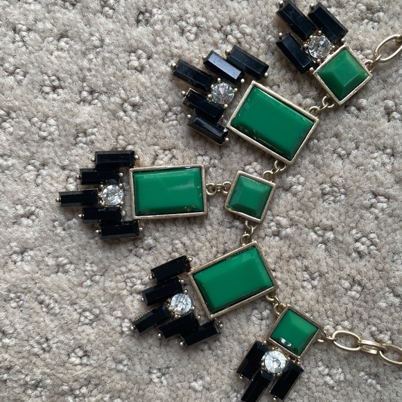 Used necklace and ring - Picture 3 of 9